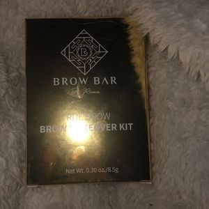 Eyebrow kit